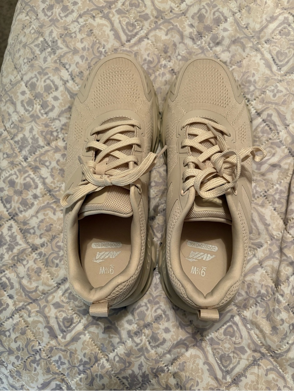 Women’s Neutral Beige Avia Athletic Sneakers